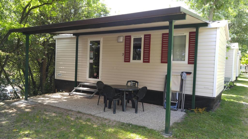 Camping La Rocca Manerba del Garda Exterior photo