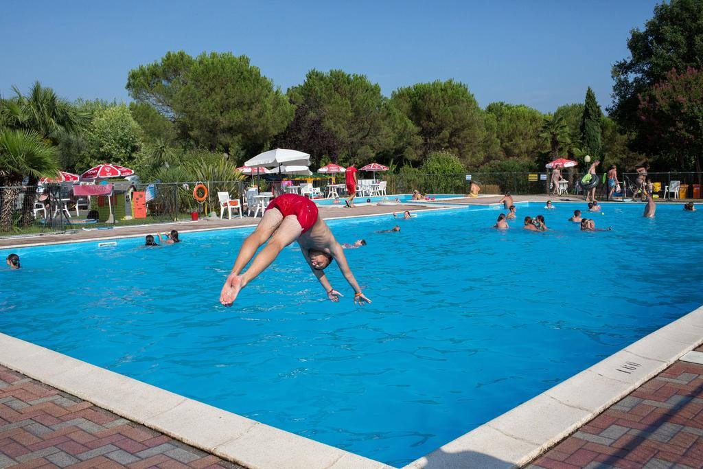 Camping La Rocca Manerba del Garda Exterior photo