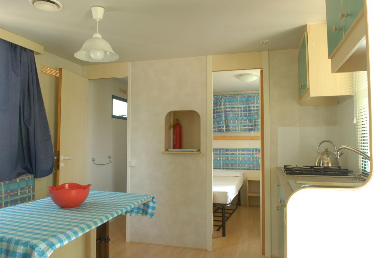 Camping La Rocca Manerba del Garda Exterior photo